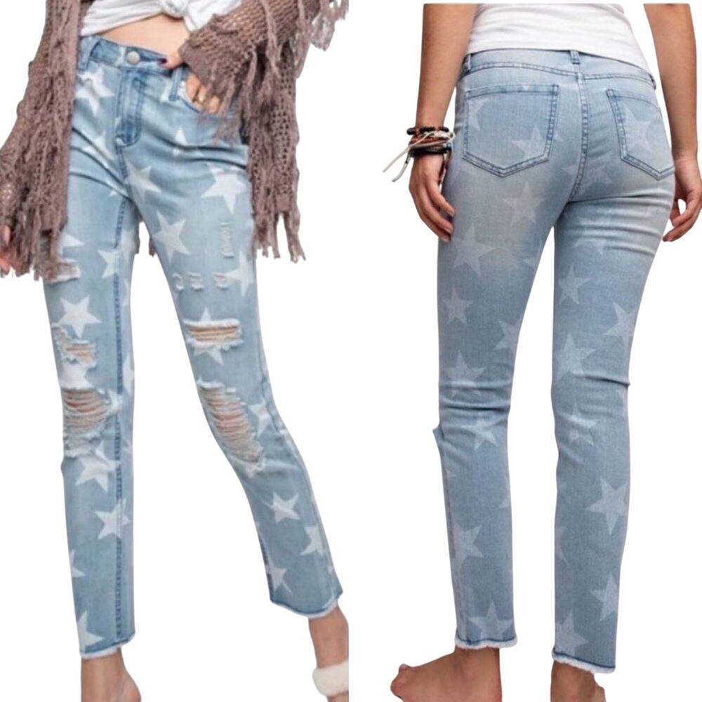 Easel Star Print Distressed Denim Jeans Size Small - 28" Waist